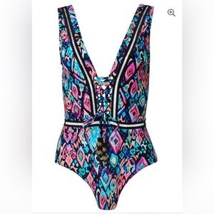Venus Grommet Tassel One Piece Swimsuit Size 10